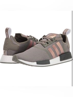 Adidas Women’s Adidas Legacy Green Copper Earth Size 9.5